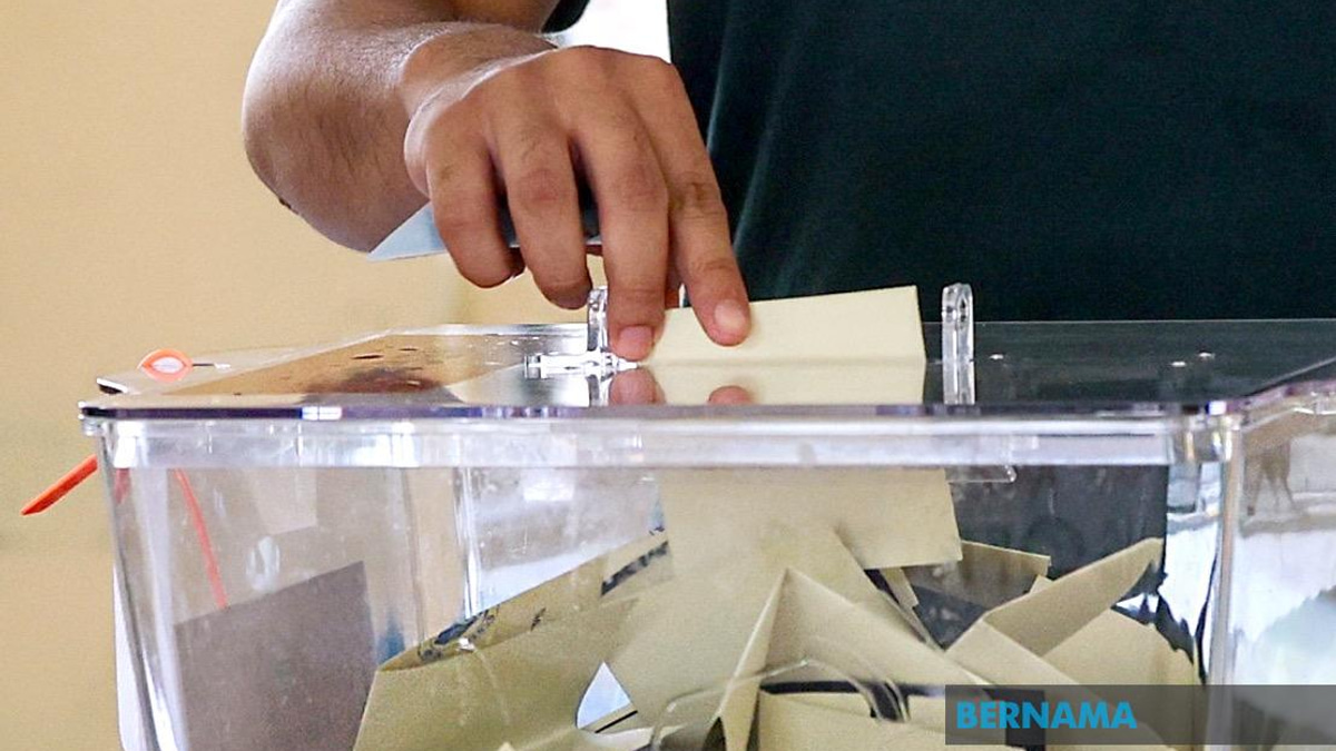 120km Drive Ends in Heartbreak as Johor Voter Misses Polling by One Minute