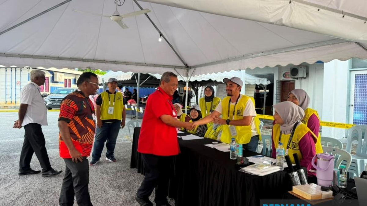 Negeri Sembilan Candidates Monitor Early Voting as State Election Process Unfolds Smoothly