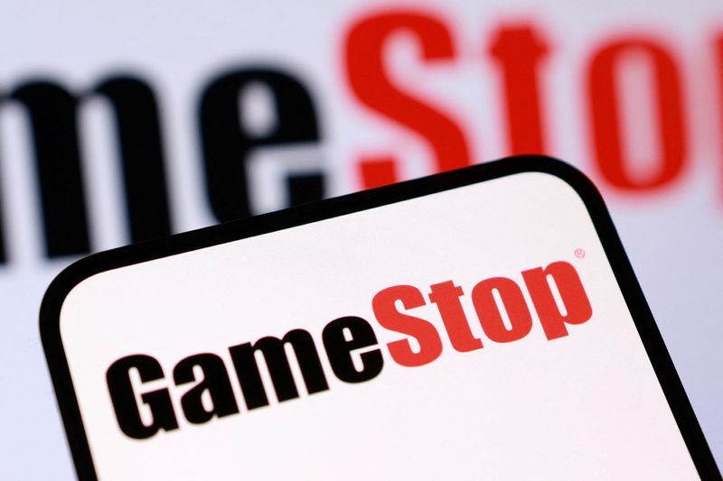 GameStop considers stepping back from eBay bid, exploring partnership instead