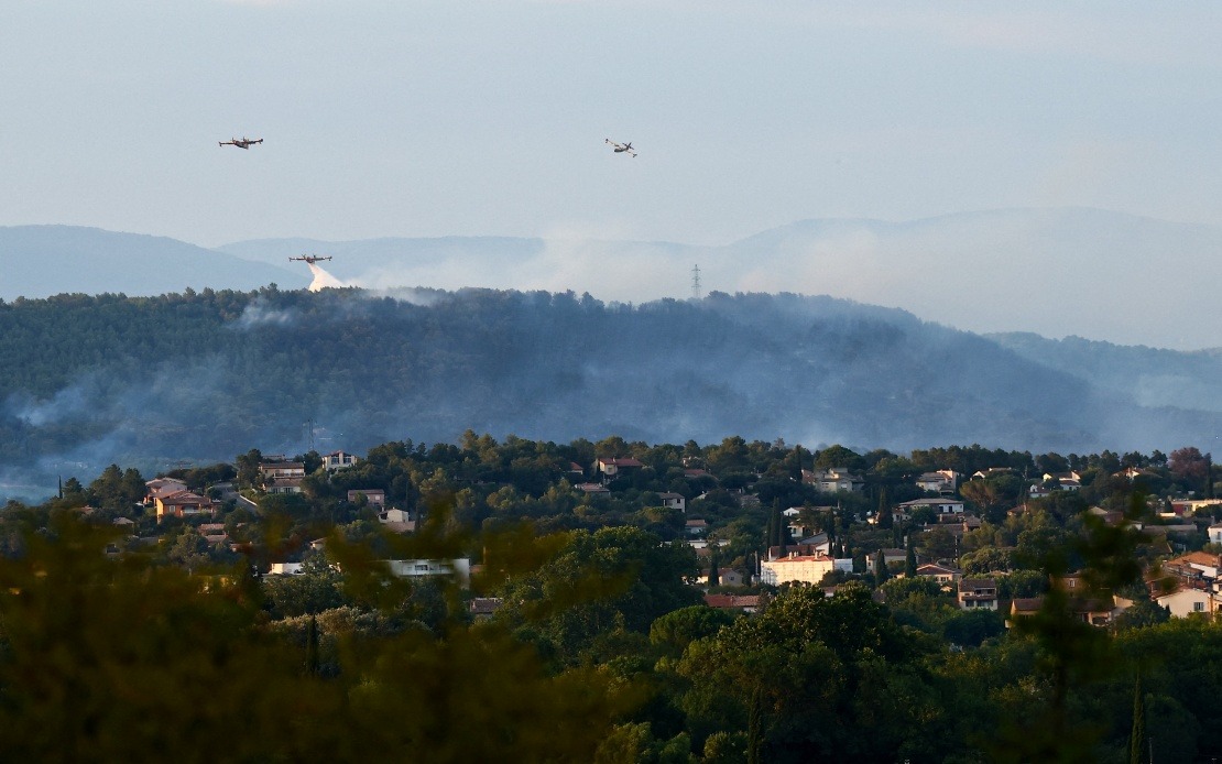 France Faces Unprecedented Wildfire Crisis as Nearly 40,000 Hectares Burn in 2026