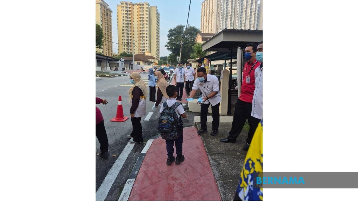 Penang Schools Ready to Switch to Online Learning if Haze Worsens