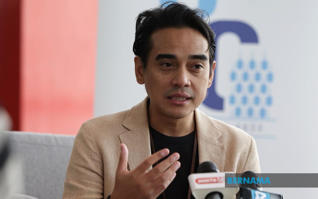 Journalists Must Embrace AI to Stay Competitive, Says Broadcasting Chief Ashwad