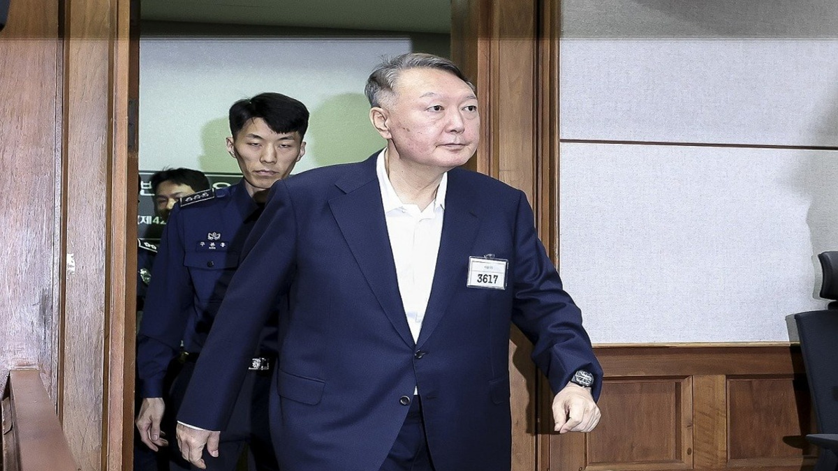 South Korea's Top Court to Broadcast Live Verdict in Ex-President Yoon's Obstruction Trial