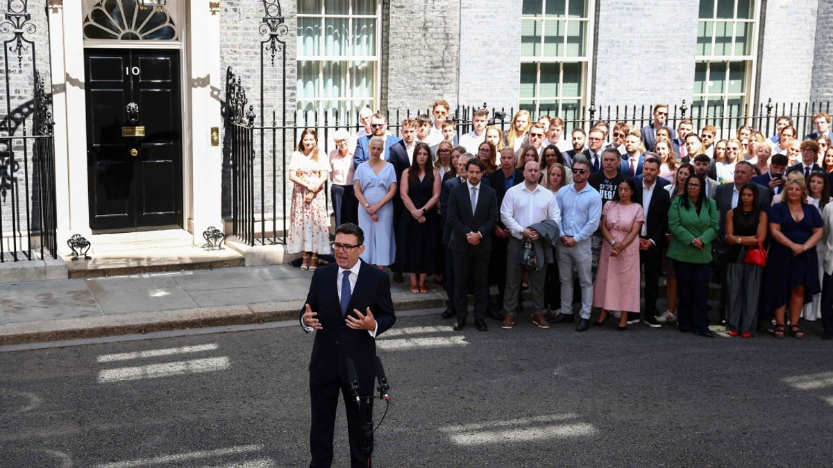 Britain's Revolving Leadership: Voters Weary After Seven Prime Ministers in a Decade