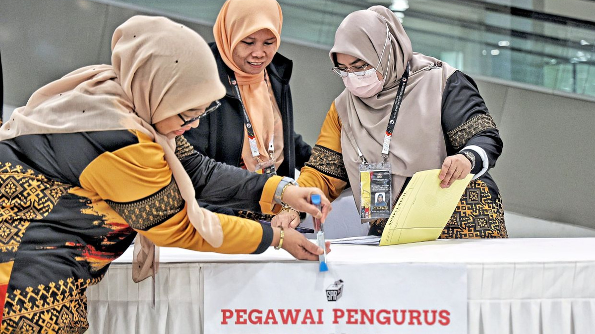Negri Sembilan Election Becomes Crucible for Malaysia's Fragile Political Coalition
