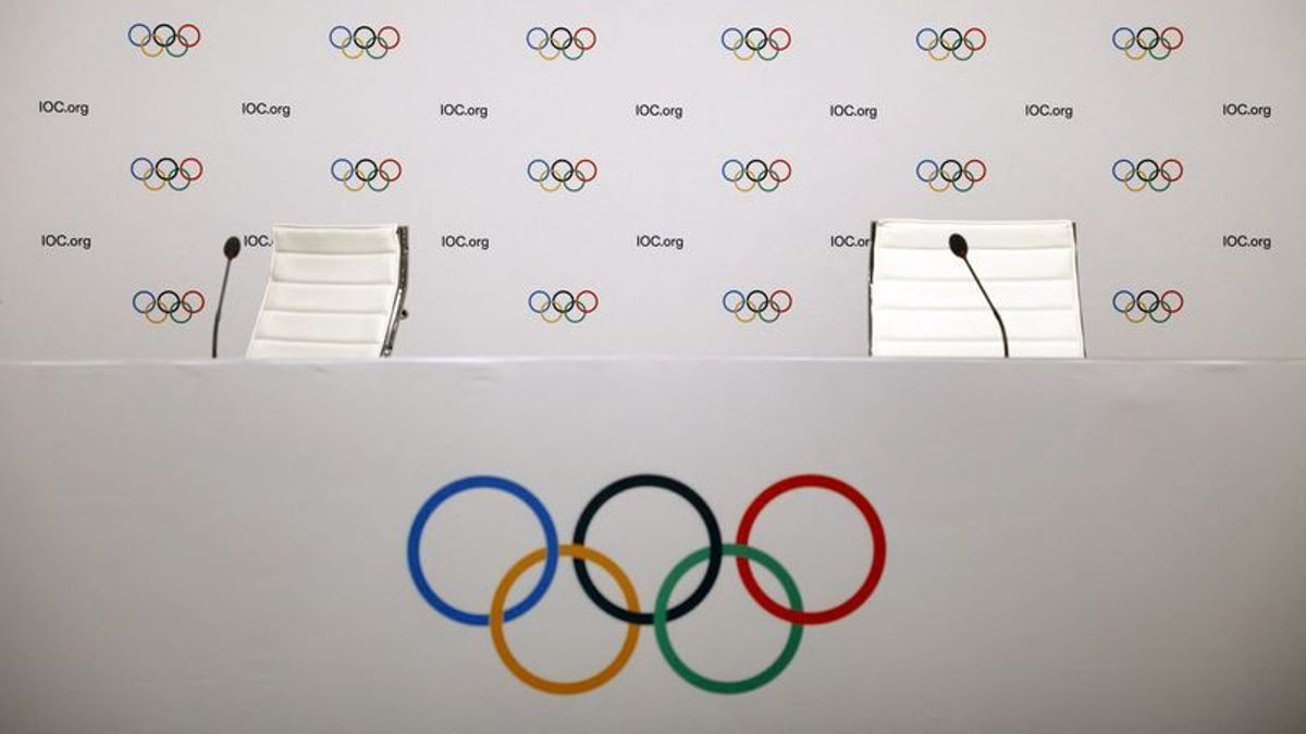 IOC Considers Olympic Charter Changes as Russia's Return to International Sport Looms