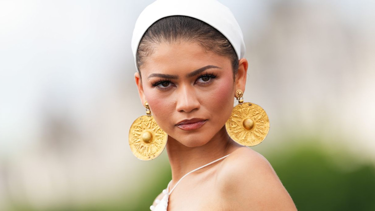 When Haute Couture Meets History: The Controversy Over Ancient Artifacts on the Red Carpet