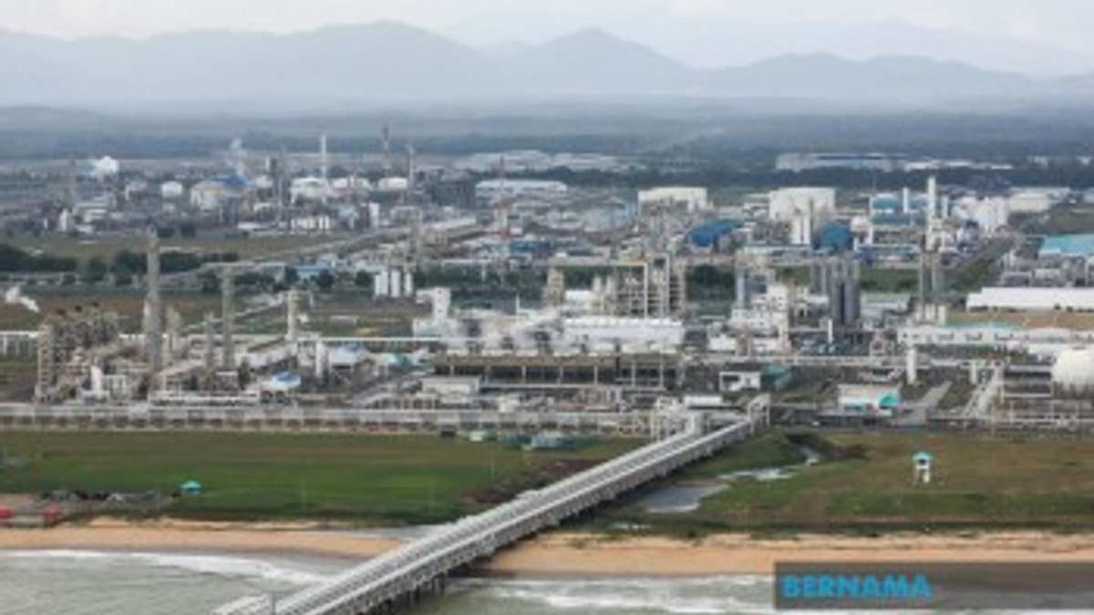 Malaysia's National Petroleum Reserve Study Gains Urgency as Geopolitical Tensions Reshape Energy Security