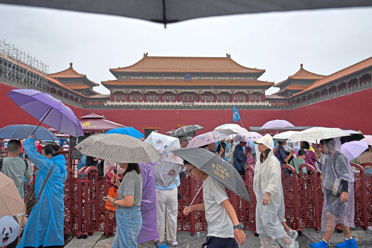 China's Tourism Boom Reshapes Asian Travel Landscape as Visitor Numbers Soar