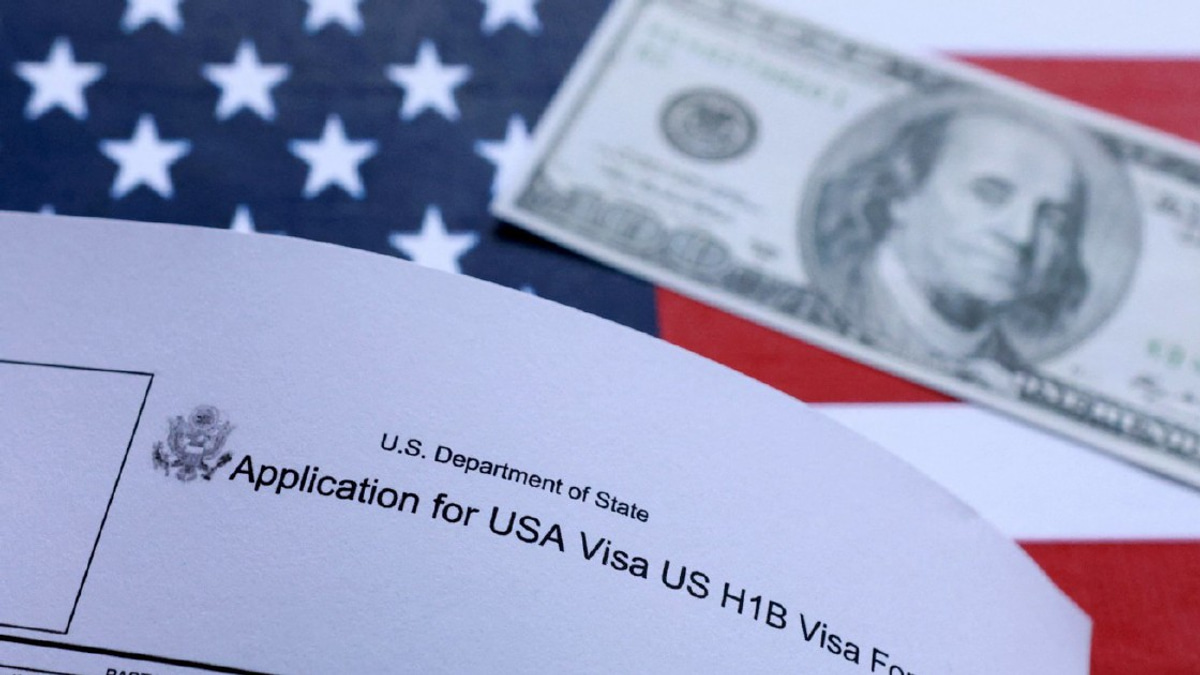 US appeals court upholds H-1B visa fee block, rejecting Trump administration challenge