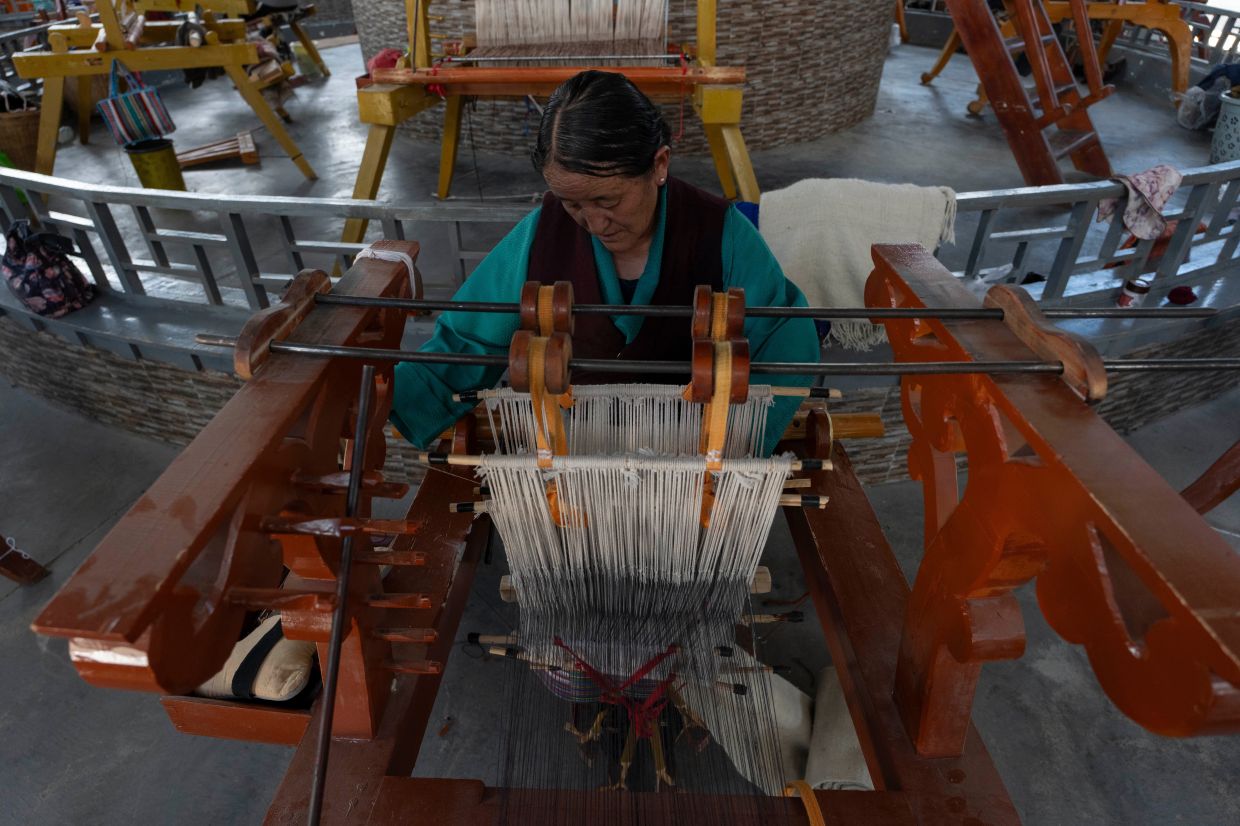 Tibetan Weaving Cooperative Revives Ancient Craft While Creating Rural Employment