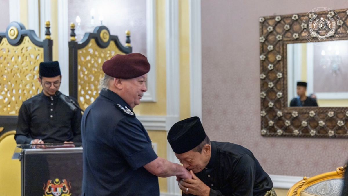 King Receives MACC Briefing as Anti-Corruption Commission Updates Monarchy on Latest Investigations