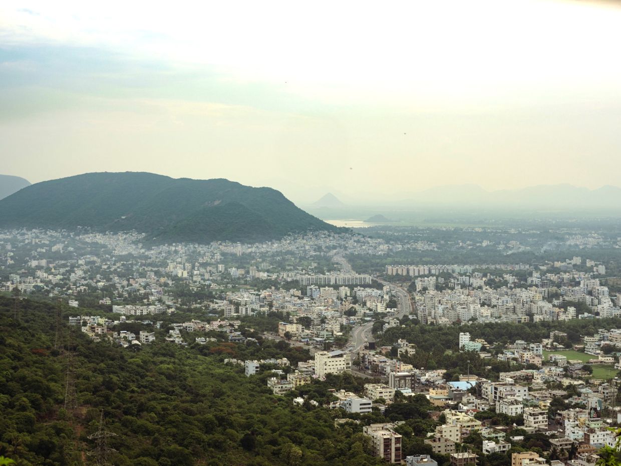 India's AI Ambitions Clash With Local Concerns Over Data Centre Boom