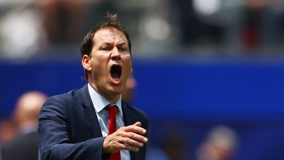 Belgium Coach Garcia's Position Precarious After Courtois Substitution in World Cup Loss