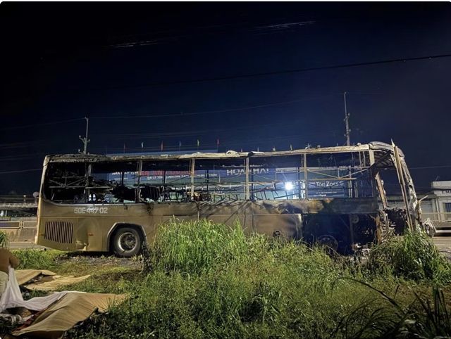 Seven dead in sleeper bus fire on Vietnam highway