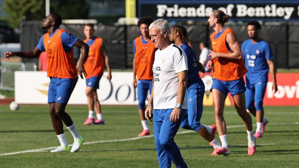 France's Attacking Prowess Sets up Sweden Test as Deschamps Fine-Tunes Left Flank