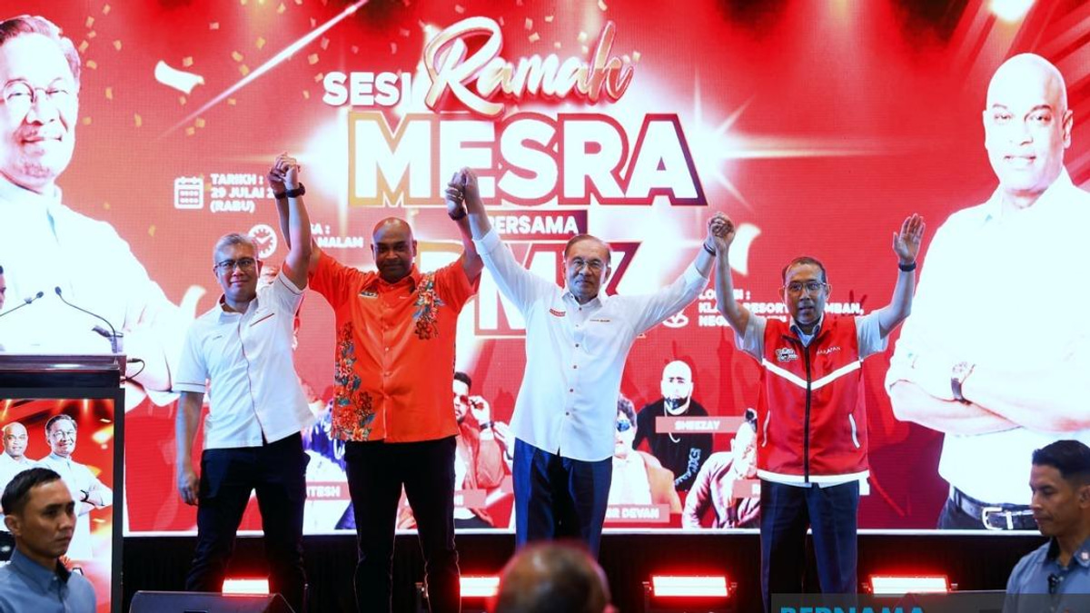 Anwar Takes Direct Control of Indian Community Affairs, Pledges Enhanced Oversight
