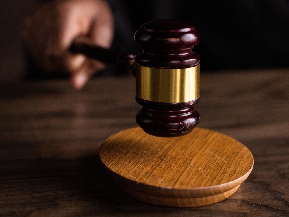 Ex-Ride-Hailing Driver Faces Multiple Charges in Klang Court for Armed Robbery and Fraud
