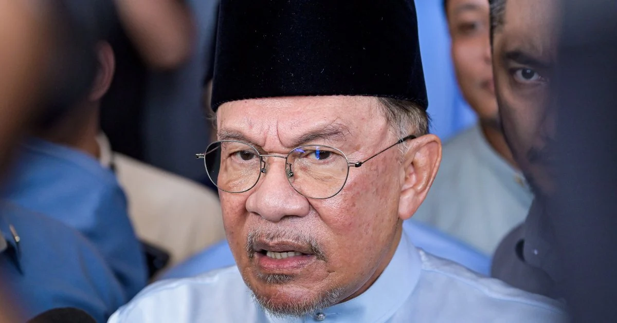 Anwar Denies Blocking Onn Hafiz from Felda Event as Row Over Political Access Deepens
