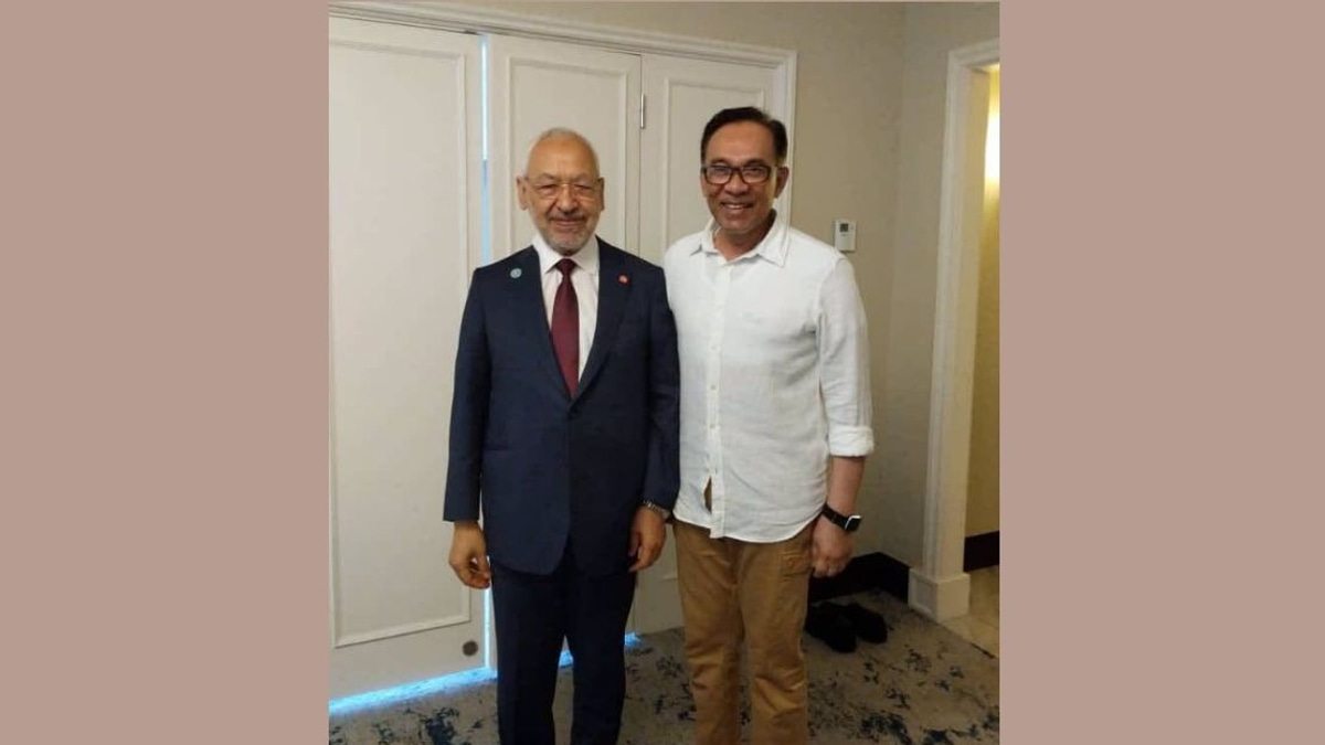 Anwar Seeks Ghannouchi's Release From Tunisia on Health Grounds