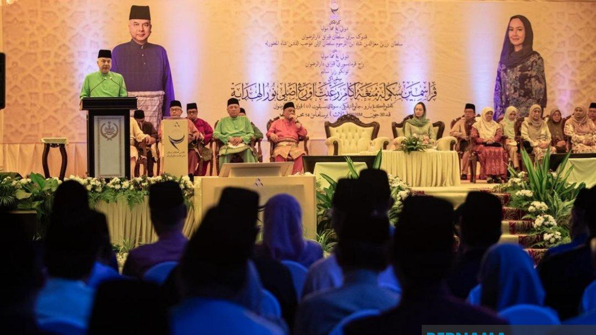Sultan Nazrin Opens First Orang Asli Religious School, Emphasises Education as Catalyst for Community Advancement