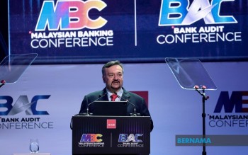 Malaysian banks must prioritise governance and trust in AI rollout, not just adoption