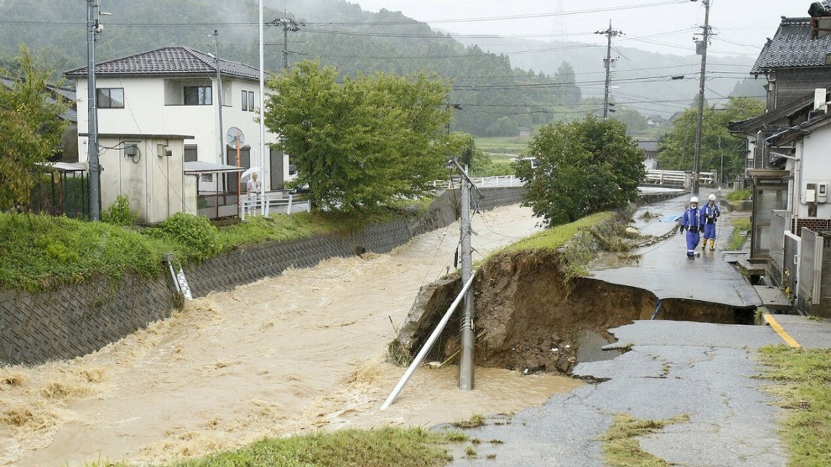 Central Japan Battered by Extreme Rainfall as Landslides and Floods Force Mass Evacuations