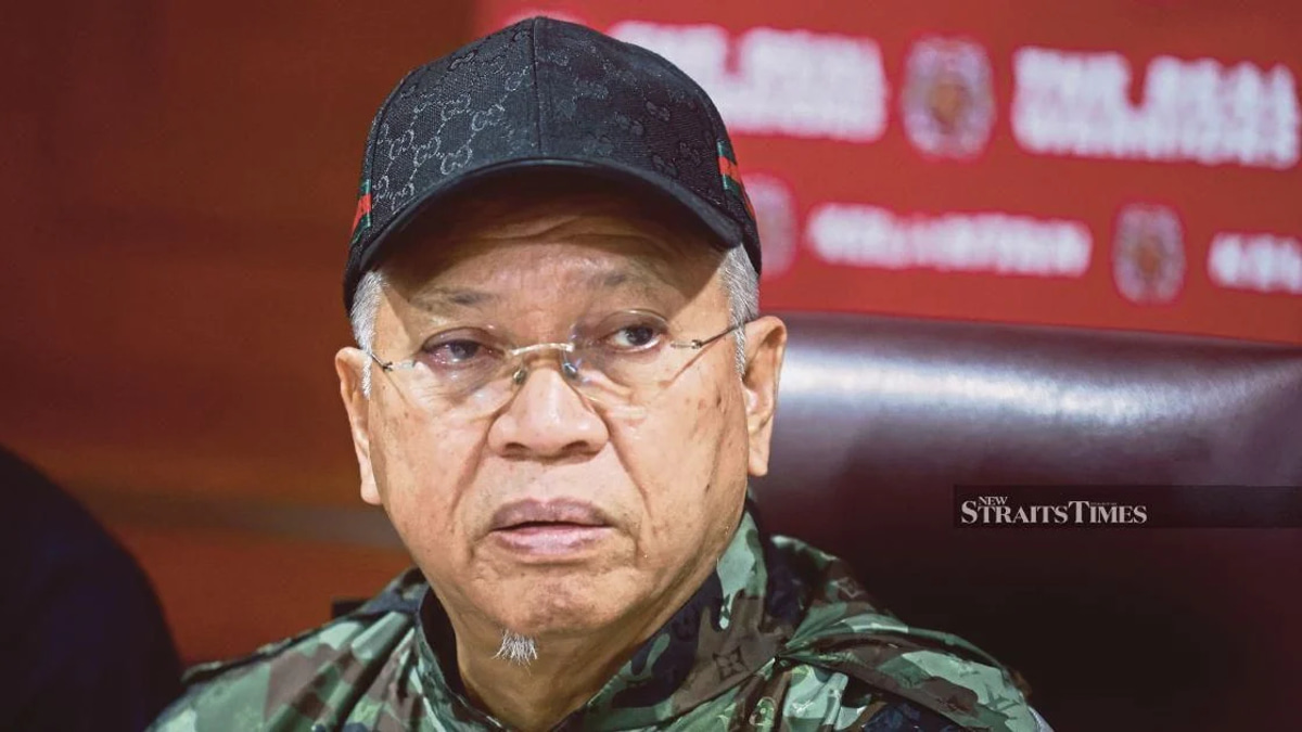 Annuar Musa's Reconciliation Efforts Fail to Bridge Pas-Bersatu Rift Within Perikatan Nasional