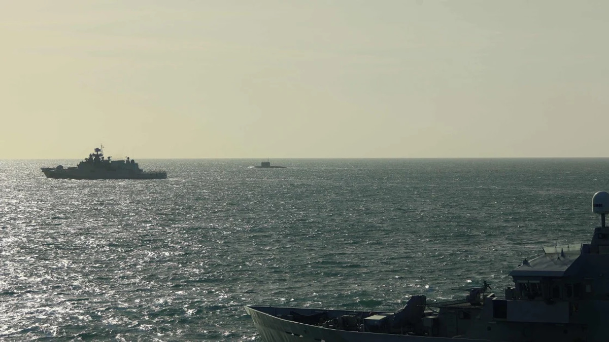 UK Dismisses Russian Warship Incident as Recklessness Rather Than Provocation