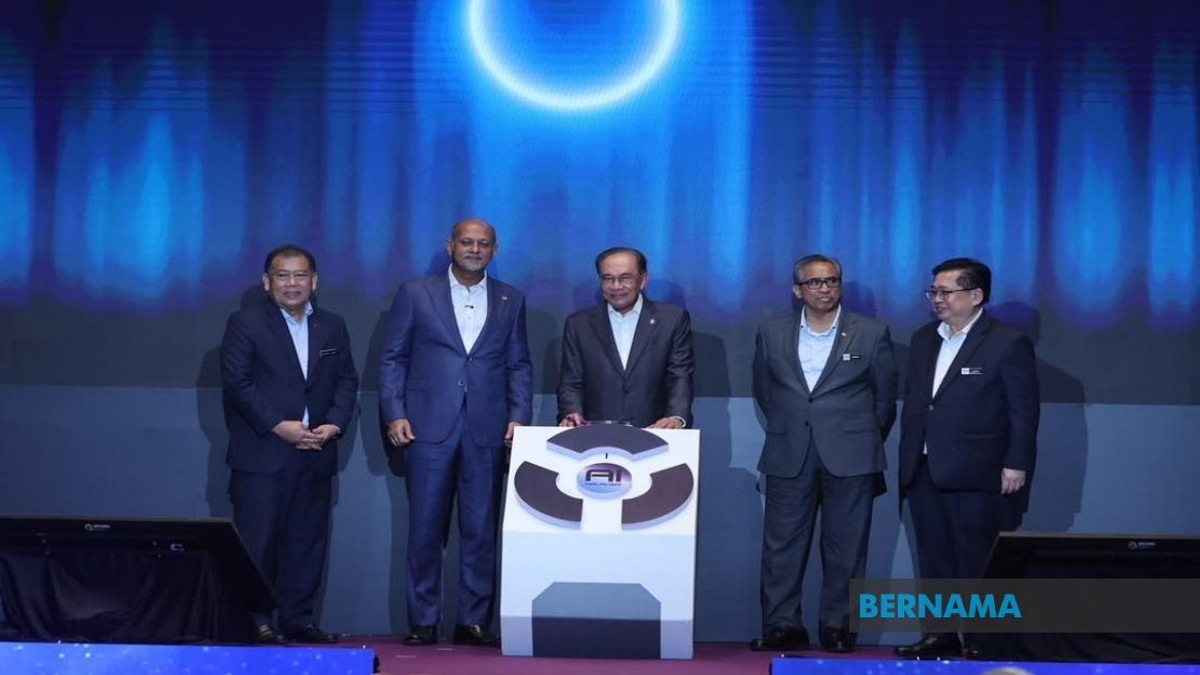 Malaysia Launches Free AI Training Programme for Youth With Premium Software Access