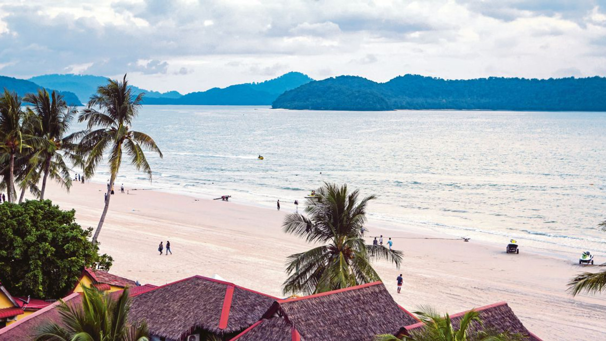 Langkawi Falls Short of Promise After 40 Years as Duty-Free Island, Says Dr Mahathir