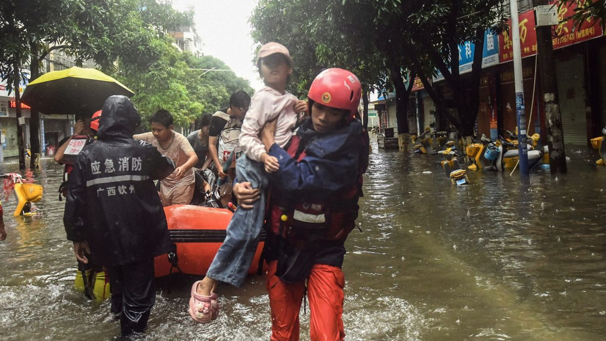 China Battles Multiple Disasters as Typhoon Maysak Triggers Floods, Evacuations and Landslides