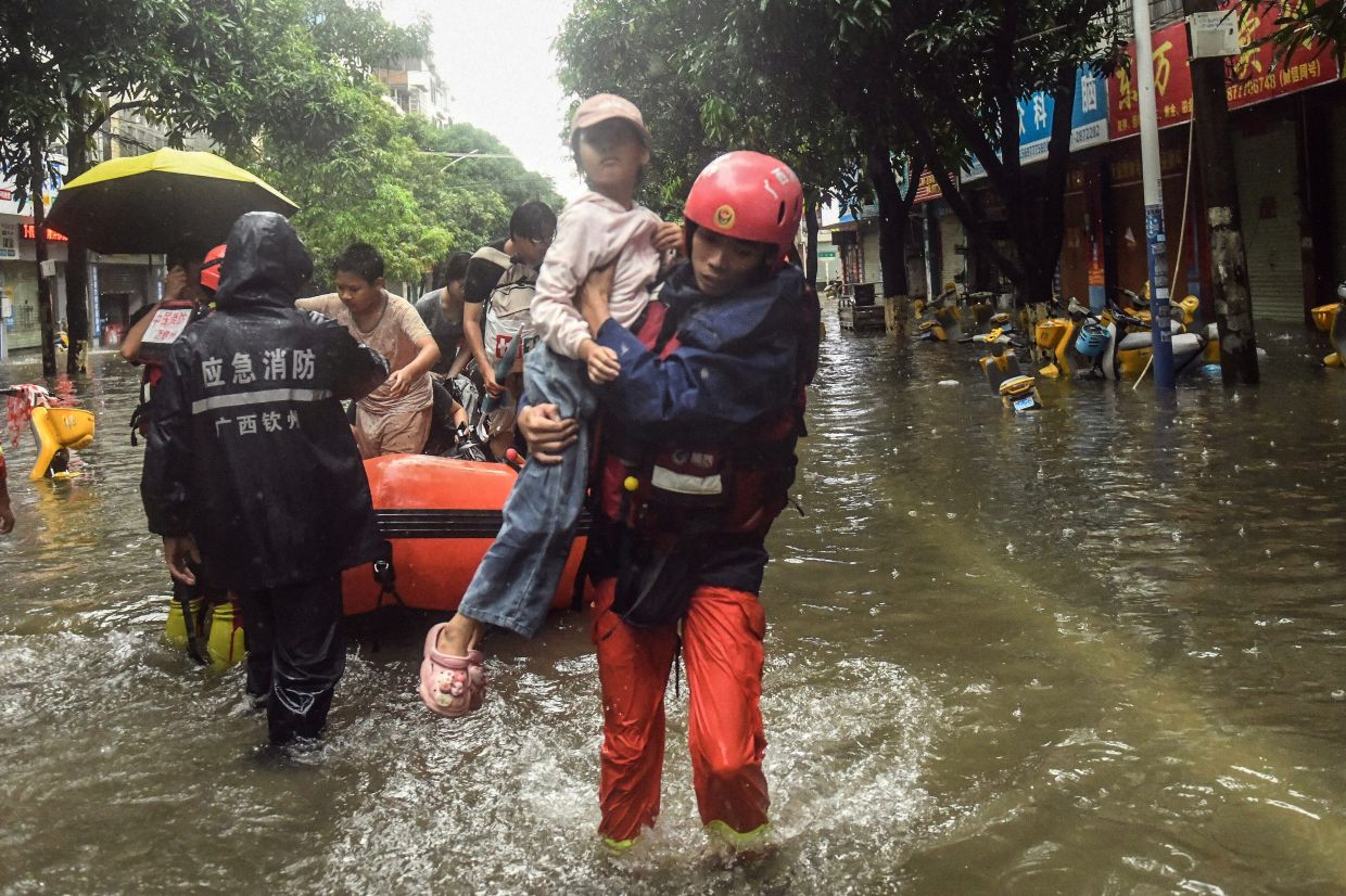 China Battles Multiple Disasters as Typhoon Maysak Triggers Floods, Evacuations and Landslides