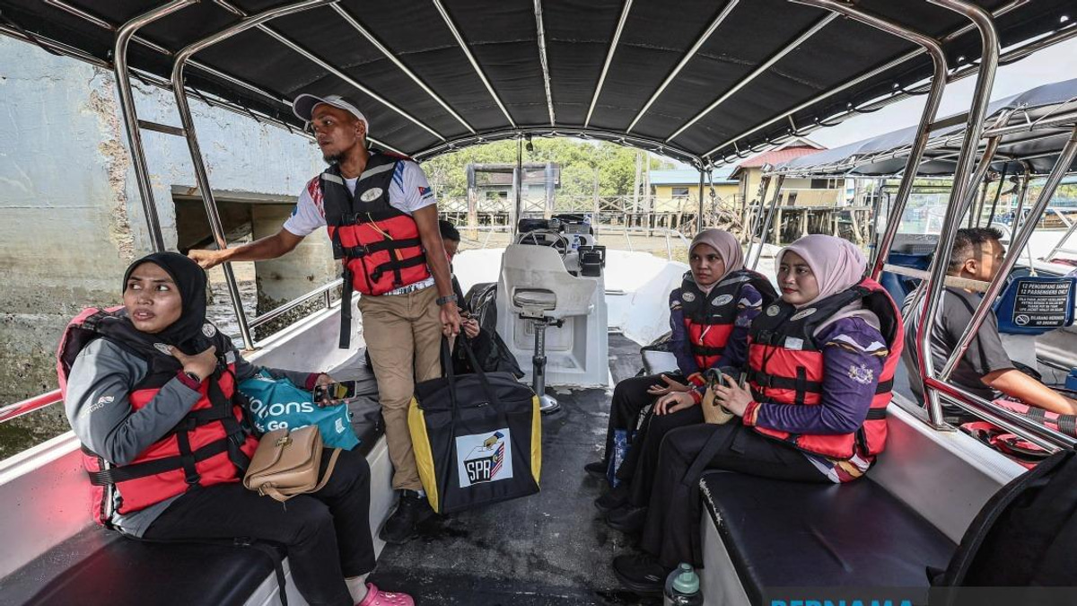 Johor's 16th State Election Energises Small Business Sector Amid Poll Activity