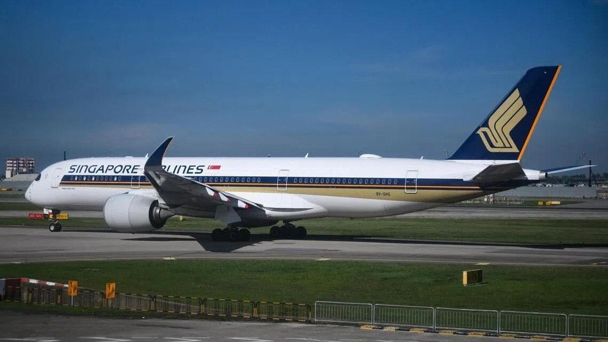 Typhoon Noul Wreaks Havoc on Regional Air Travel as Singapore Airlines and Cathay Pacific Cancel Flights