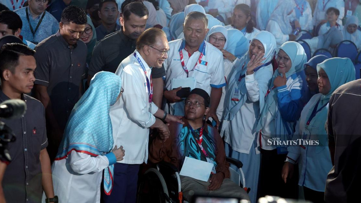 Anwar Ibrahim to Strengthen Governance Framework for State-Owned Enterprises