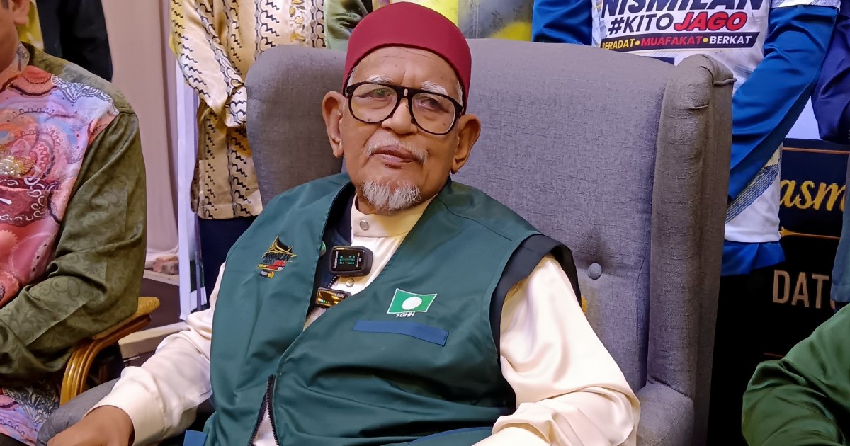 Hadi Rebuffs Muhyiddin's Toxicity Allegation, Blames Bersatu for PN's Troubles