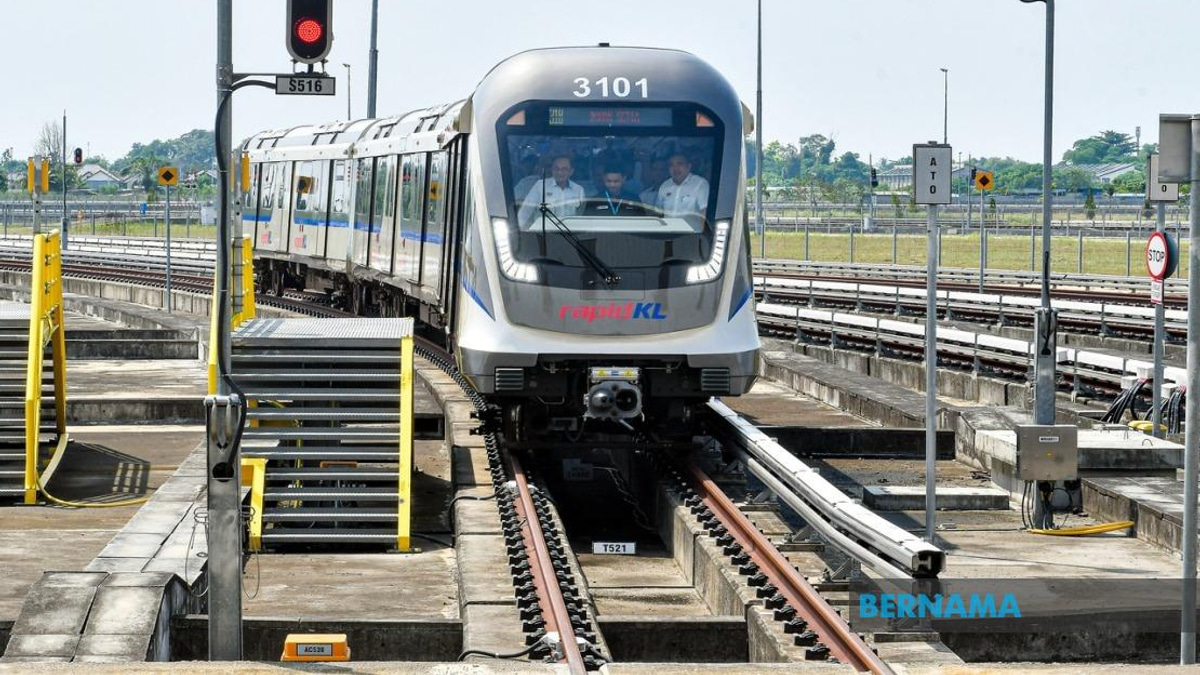 Free LRT3 Rides for a Month Offer Students and Commuters Financial Relief