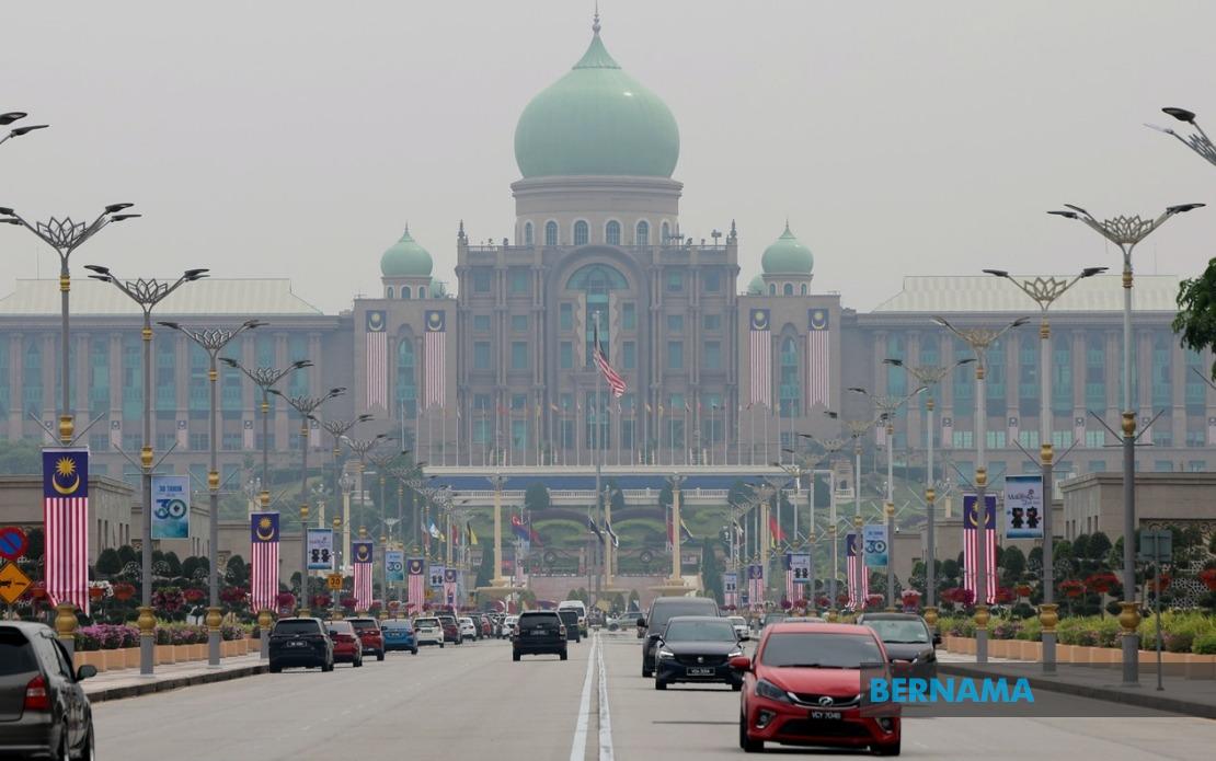 Haze Crisis to Feature in Anwar-Brunei Sultan Talks
