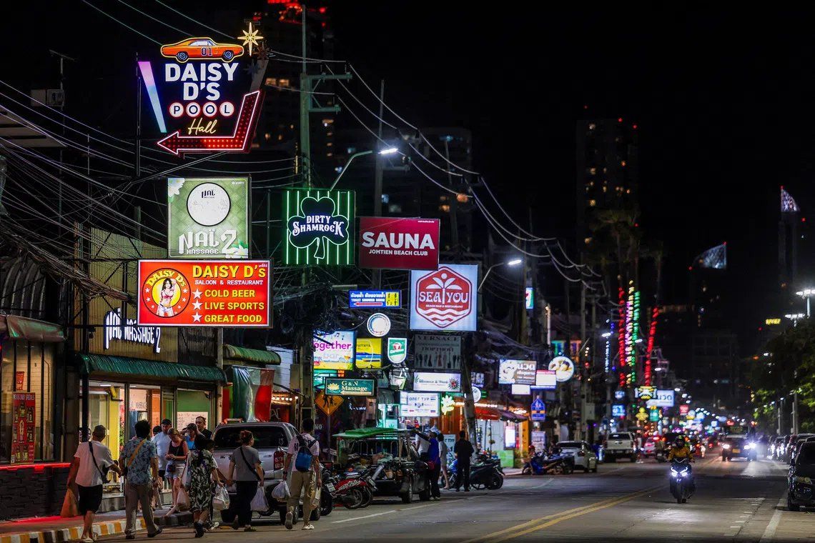 US Aircraft Carrier Visit to Thailand Brings Economic Hope and Ethical Concerns