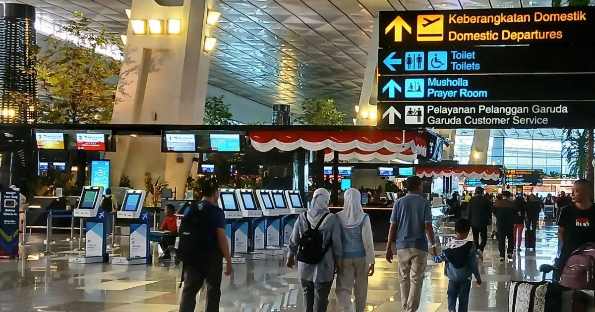 Malaysian pilot arrested at Indonesia airport with over 70,000 ecstasy pills