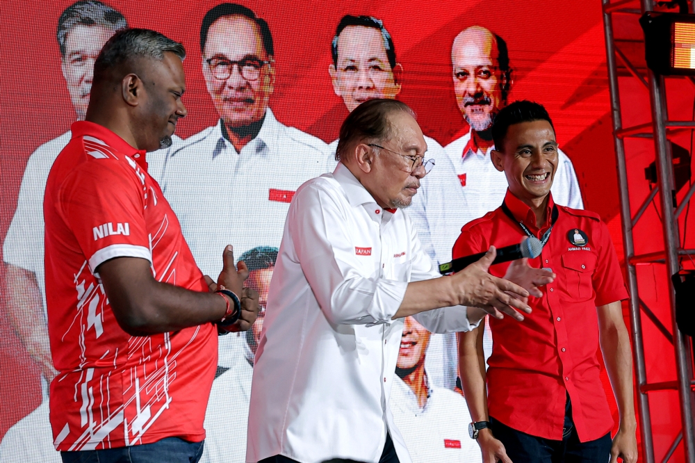 Anwar Reiterates Apology to Indian Community, Emphasises Malaysia Belongs to All
