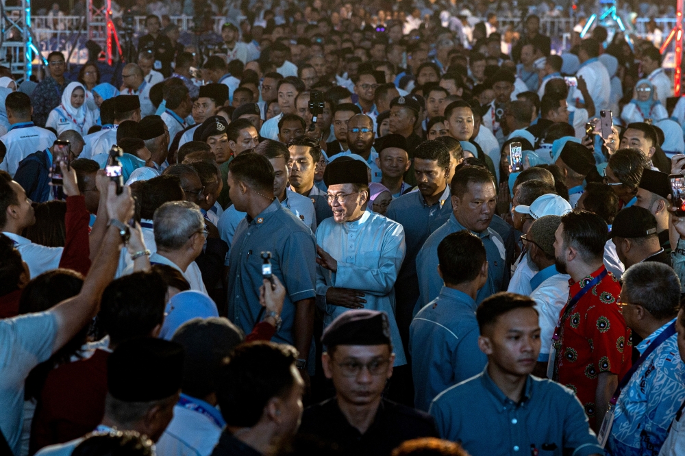 Anwar to push Cabinet on Universities Act repeal, signalling shift in academic freedom stance