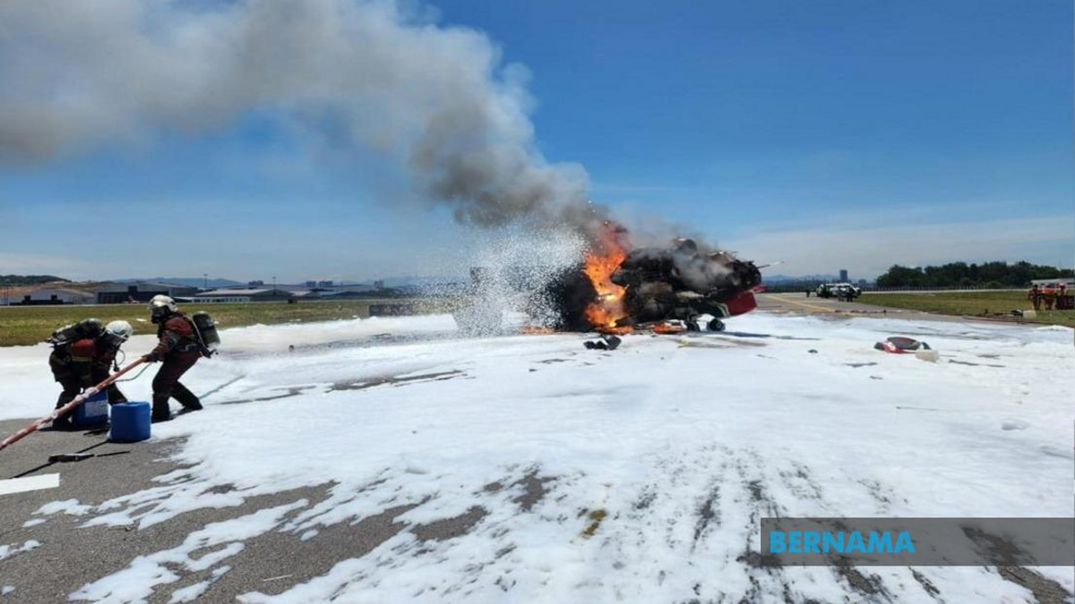 Sultan Abdul Aziz Shah Airport Runway Reopens After Helicopter Explosion