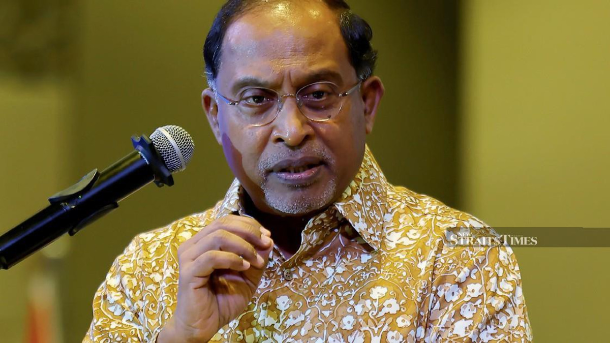 Zambry Tells Mahfuz to Direct Ministerial Ambitions to Anwar