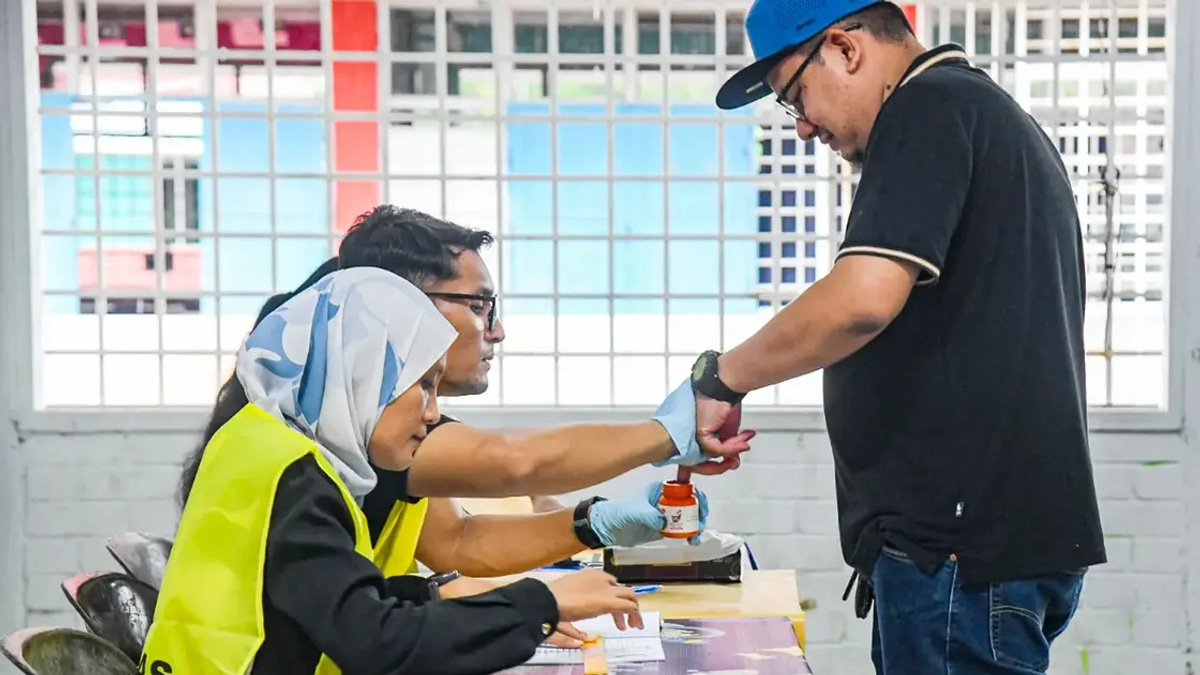 Ethnicity, Not Age, Behind BN's Youth Appeal, Says DAP's Ong Kian Ming