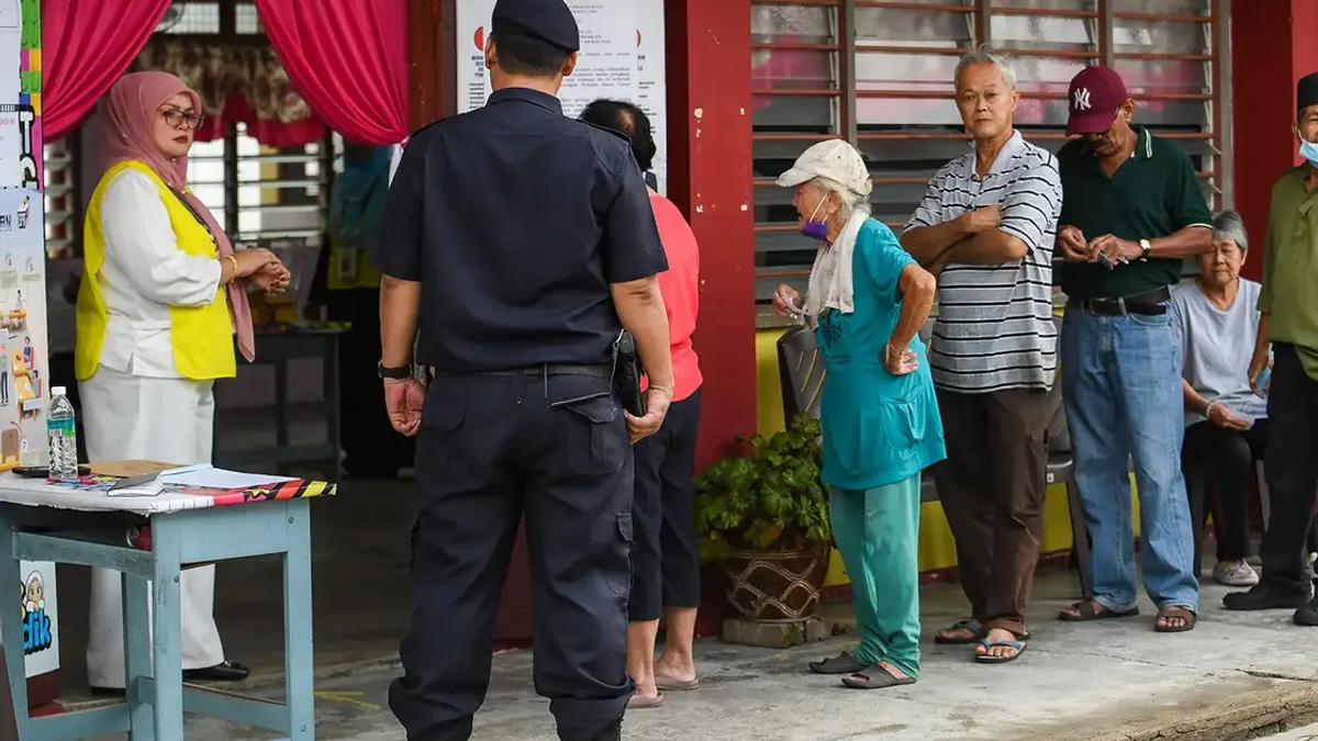 Bersatu Voters May Shift to Pakatan Harapan as PAS Alliance Fractures