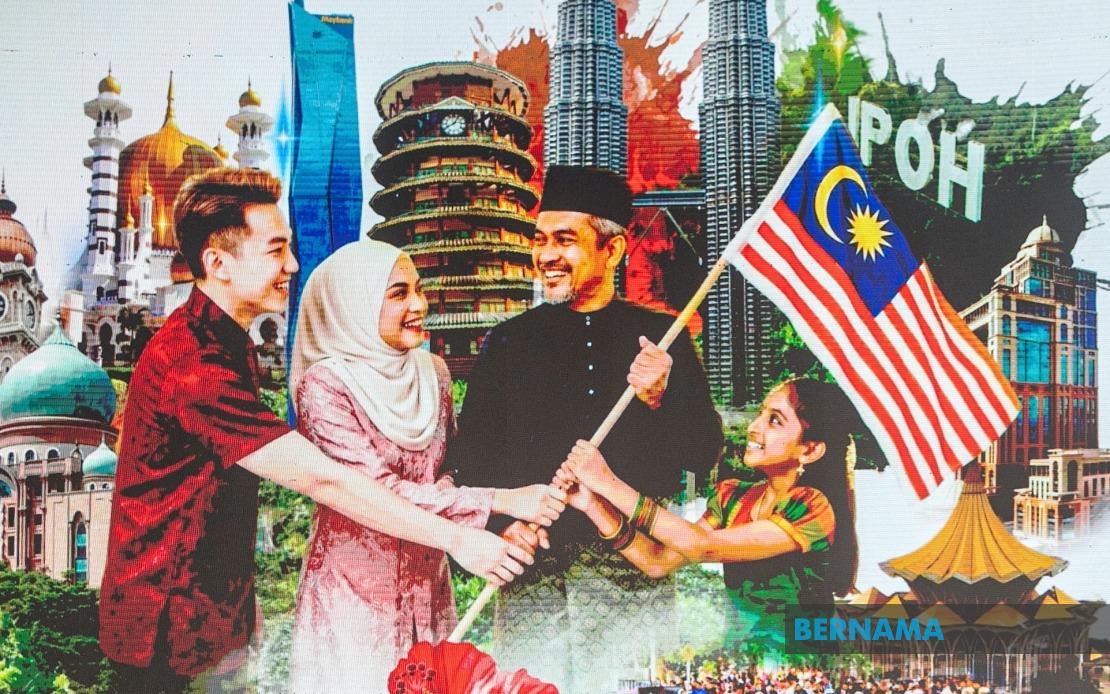 Malaysia's Communications Minister Urges Caution on AI-Generated National Flag Content