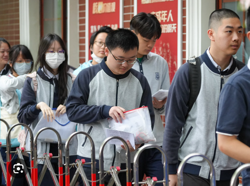 Chinese Universities Escalate Battle Against High-Tech Exam Cheating With Device Bans