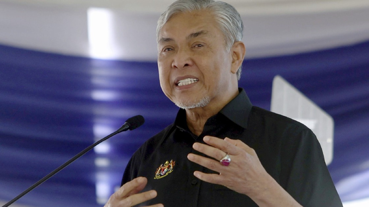 Zahid Rules Out Early Election Talk as Speculation Continues